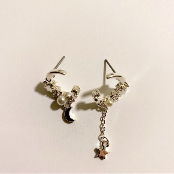 Silver Mini Crescent Moon Chain Earrings - Picture 3 of 7